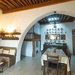 Savastoula Appartement *