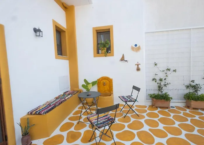 Savastoula Φάνες